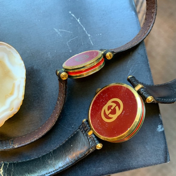 Vintage leather Gucci watch (bundle deal!) - Picture 2 of 4